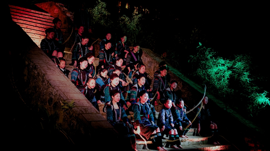 Vở diễn thực cảnh 'The Mong show - Sa Pa lặng lẽ yêu': 'The Mong show…' - Diễn mà như không diễn - Ảnh 7.