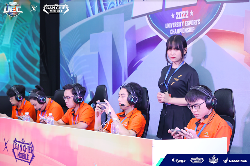 Chung kết UEC 2022 - Loạn Chiến Mobile diễn ra thành công tốt đẹp   - Ảnh 10.