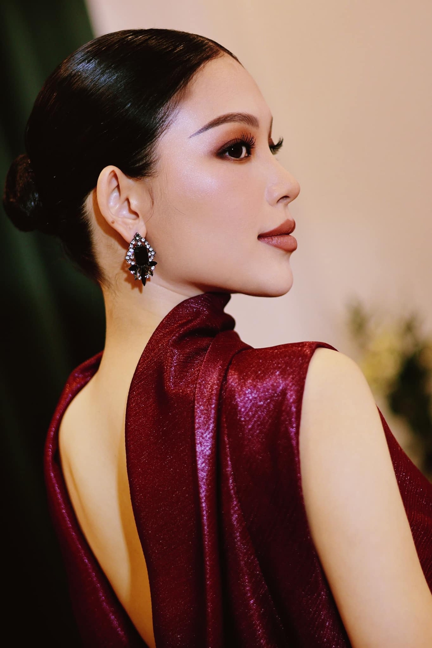 Linh Rin hé lộ đầu tiên về đám cưới, khen Phillip Nguyễn hoàn hảo - Ảnh 2. Linh Rin hé lộ đầu tiên về đám cưới, khen Phillip Nguyễn hoàn hảo - Ảnh 2.