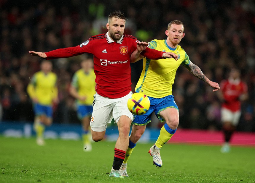 Luke Shaw đặt dấu chấm hết cho Harry Maguire? - Ảnh 2. Luke Shaw đặt dấu chấm hết cho Harry Maguire? - Ảnh 2.