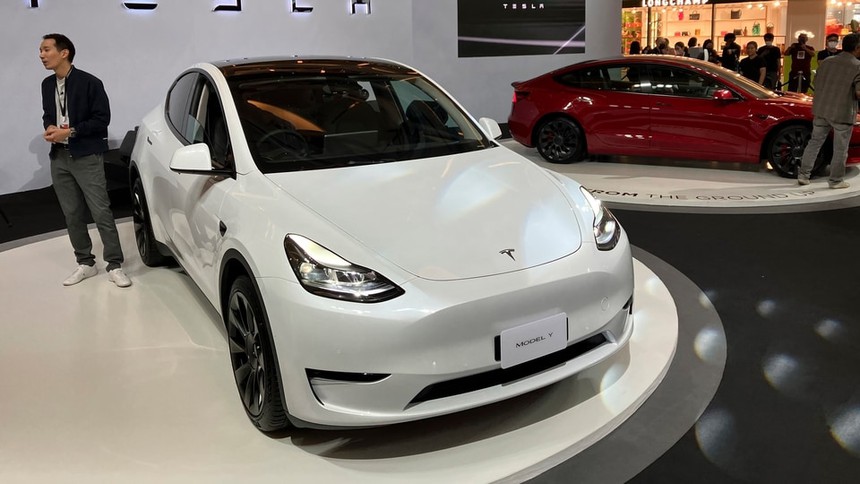 Tesla tung khuyến mãi quy đổi gần 180 triệu đồng đúng đợt VinFast VF 8 sang Mỹ - Ảnh 2.