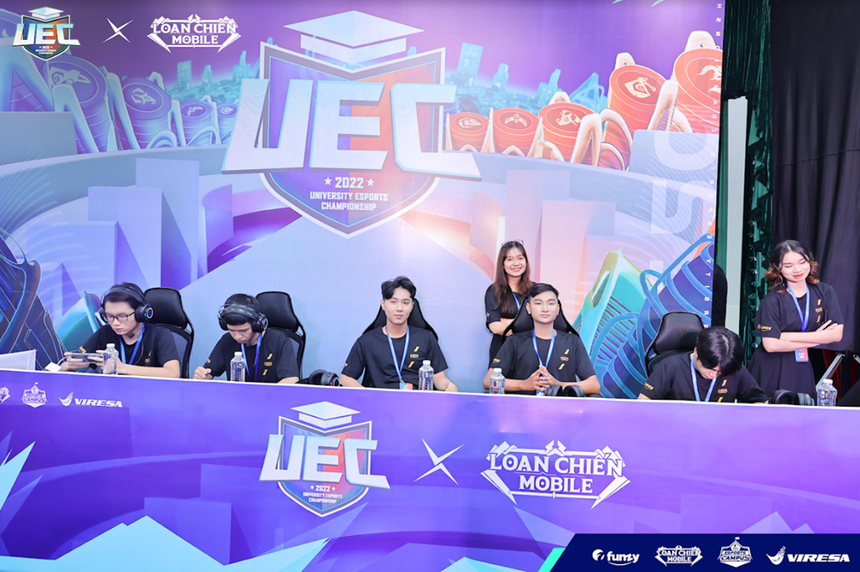 Chung kết UEC 2022 - Loạn Chiến Mobile diễn ra thành công tốt đẹp   - Ảnh 7.