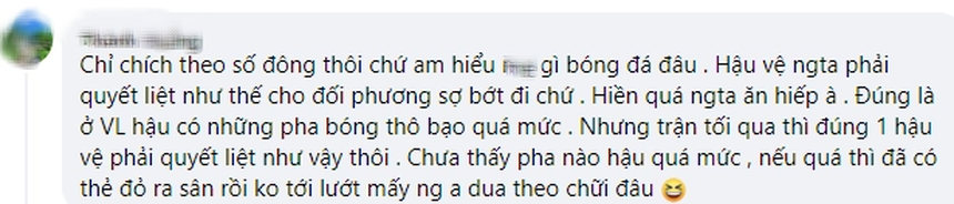 Cộng đồng mạng ngược chiều bênh Văn Hậu: Hậu vệ không có nghĩa vụ phải đá đẹp, quan trọng là kết quả - Ảnh 2. Cộng đồng mạng ngược chiều bênh Văn Hậu: Hậu vệ không có nghĩa vụ phải đá đẹp, quan trọng là kết quả - Ảnh 2.