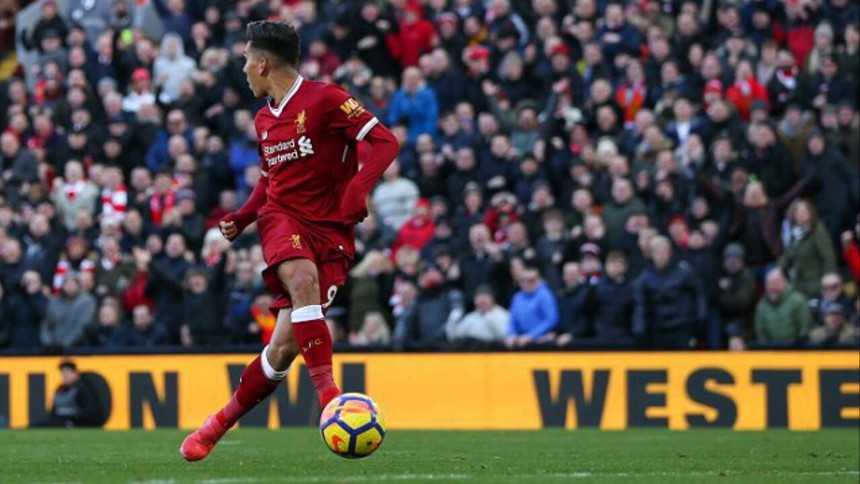 Thậm chí ngôi sao người Brazil cũng từng ghi bàn với phong cách tương tự