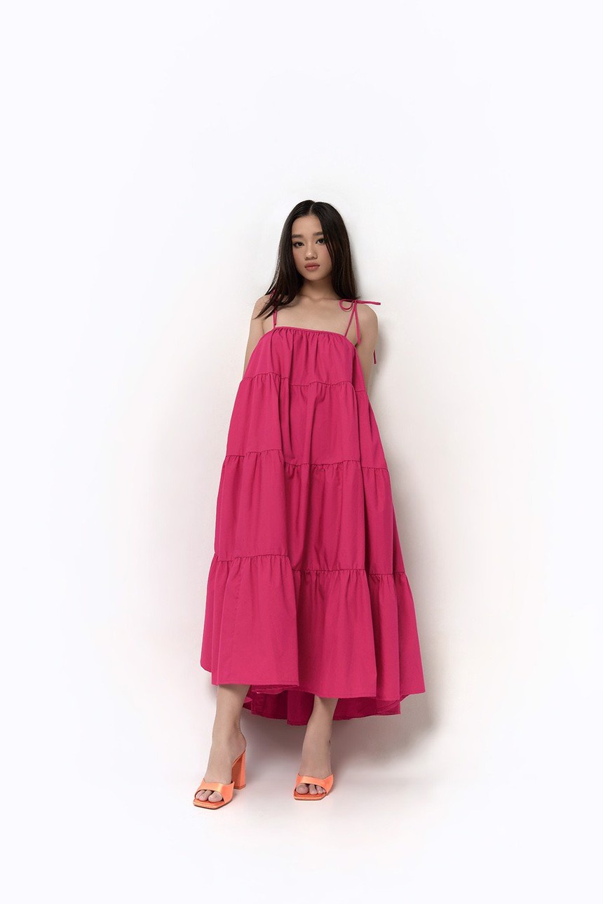 Tủ đồ xinh như mộng của 2 ái nữ nhà Quyền Linh: Cô chị là "chúa bánh bèo", cô em sành điệu tươi mới   - Ảnh 11.