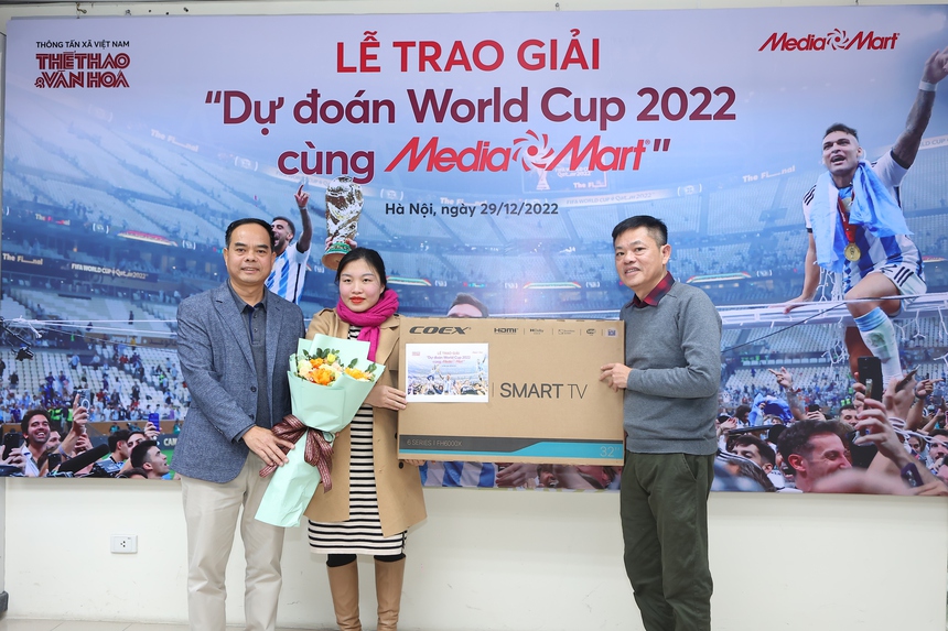 Trao thưởng cuộc thi "Dự đoán World Cup 2022 cùng MediaMart" - Ảnh 2. Trao thưởng cuộc thi "Dự đoán World Cup 2022 cùng MediaMart" - Ảnh 2.
