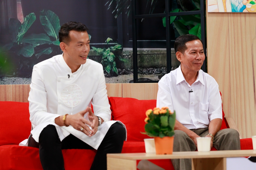 Thủ môn Tấn Trường trải lòng về nghi vấn 'bán độ' và phản ứng của ba vợ - Ảnh 3. Thủ môn Tấn Trường trải lòng về nghi vấn 'bán độ' và phản ứng của ba vợ - Ảnh 3.