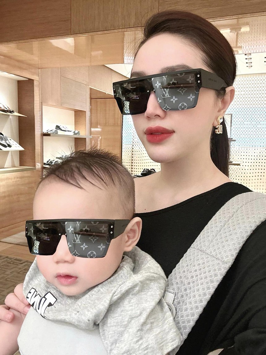 Cơ ngơi nhà chồng Bảo Thy: Biệt thự 2 mặt tiền, đến mùa lễ hội là gây choáng bởi 1 điều - Ảnh 15. Cơ ngơi nhà chồng Bảo Thy: Biệt thự 2 mặt tiền, đến mùa lễ hội là gây choáng bởi 1 điều - Ảnh 15.