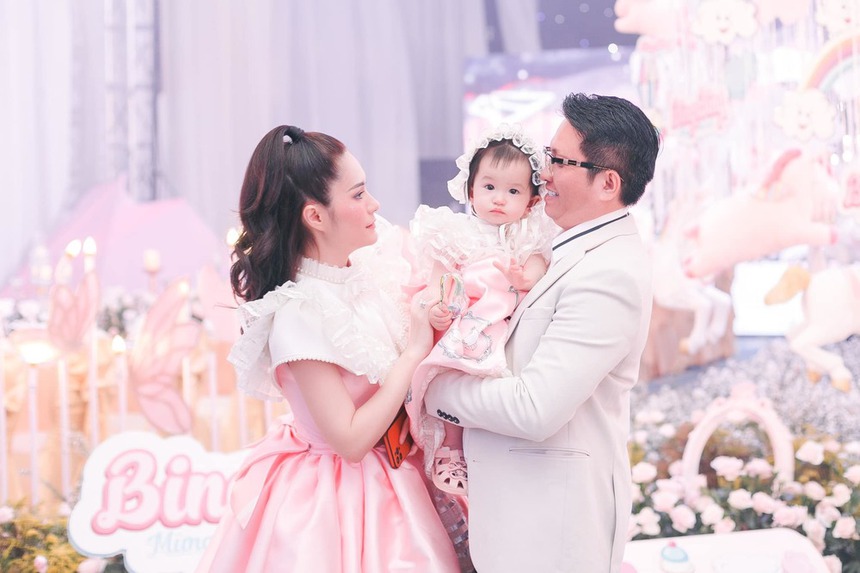 Những lần "chịu chi" cho con của Đoàn Di Băng: Chi 100 triệu nuôi 3 con 1 tháng chưa là gì cả so với số tiền bỏ ra để mua nhà! - Ảnh 9. Những lần "chịu chi" cho con của Đoàn Di Băng: Chi 100 triệu nuôi 3 con 1 tháng chưa là gì cả so với số tiền bỏ ra để mua nhà! - Ảnh 9.