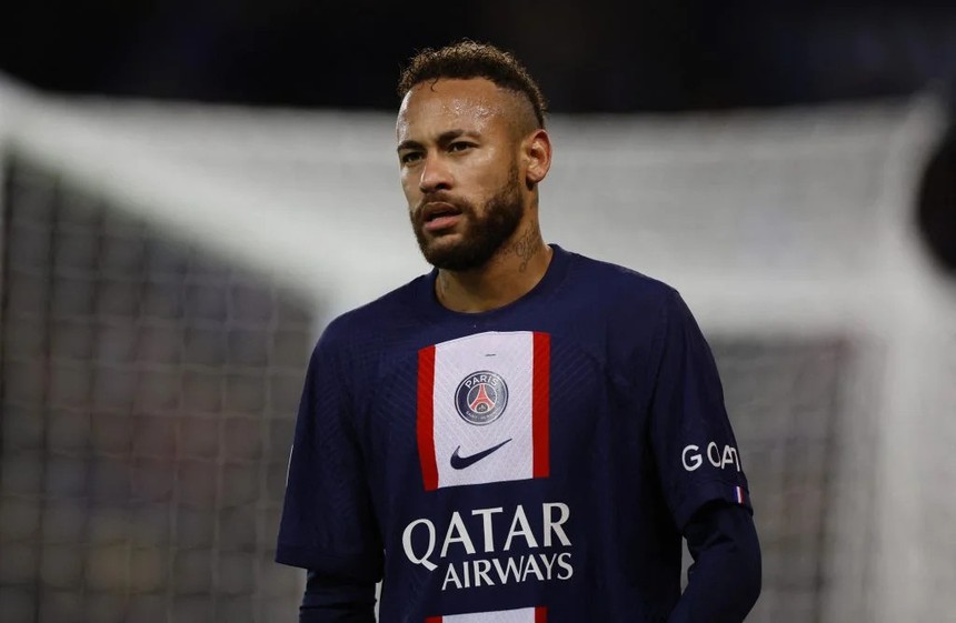 Người hâm mộ chỉ trích vì Neymar 'ăn vạ' quá lộ liễu - Ảnh 2.