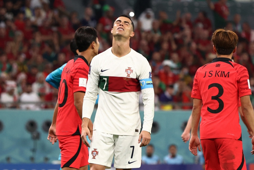 Ronaldo và các đồng đội bị Hàn Quốc lội ngược dòng đánh bại