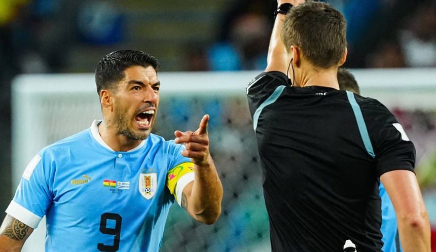 Tin nóng World Cup hôm nay 3/12: Suarez tố FIFA chống lại Uruguay - Ảnh 2. Tin nóng World Cup hôm nay 3/12: Suarez tố FIFA chống lại Uruguay - Ảnh 2.