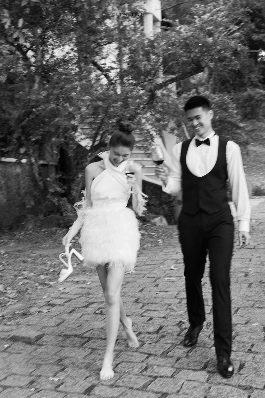 Lễ vu quy vợ chồng Á hậu Thùy Dung: Visual cô dâu chú rể "mười điểm", dàn bê tráp toàn mỹ nhân đình đám - Ảnh 10. Lễ vu quy vợ chồng Á hậu Thùy Dung: Visual cô dâu chú rể "mười điểm", dàn bê tráp toàn mỹ nhân đình đám - Ảnh 10.