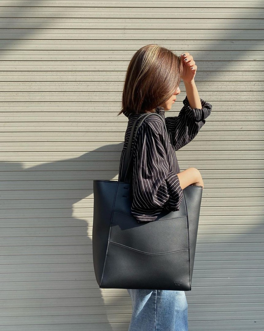 local brand bán túi xách công sở  - Ảnh 2.