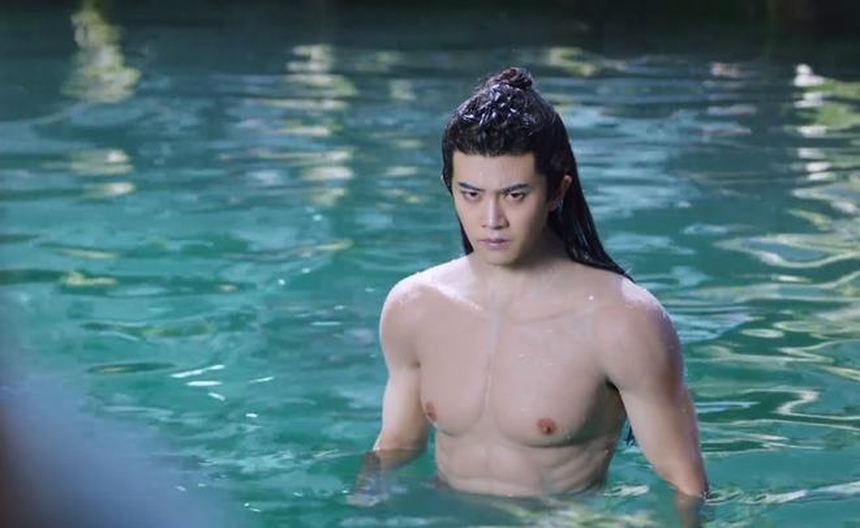 Phim Trung đã ”lừa dối” khán giả bằng cách này: Hết bóp mặt đến độn body giả, số 4 còn bị cấm tới nơi   - Ảnh 6.