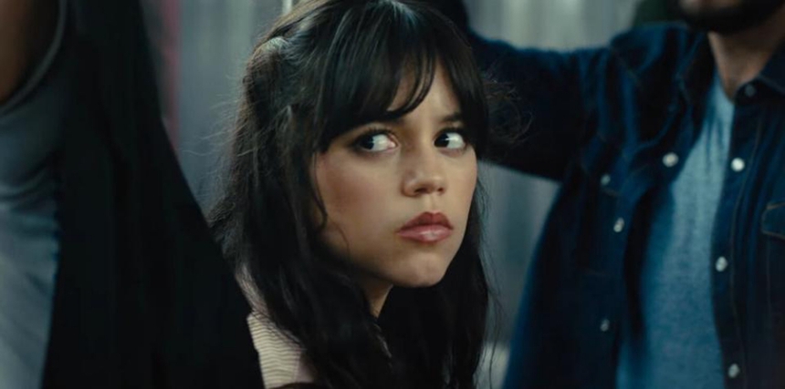 Hóng phim: Phim viễn tưởng '65' của Sony kể cuộc chiến với khủng long - Ảnh 3. Hóng phim: Phim viễn tưởng '65' của Sony kể cuộc chiến với khủng long - Ảnh 3.