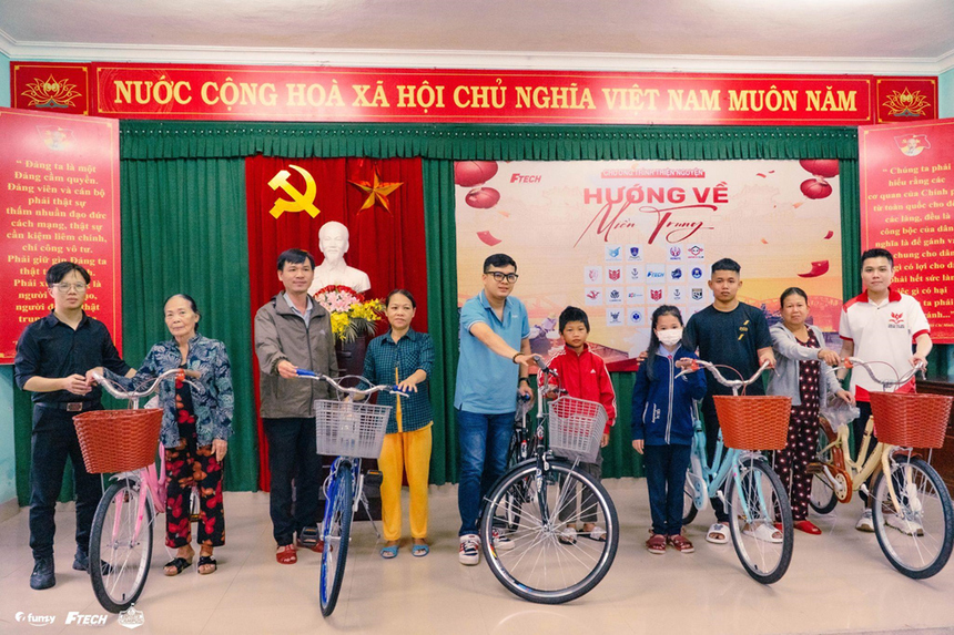 Funzy eSports Campus triển khai dự án thiện nguyện Hướng Về Miền Trung - Ảnh 2. Funzy eSports Campus triển khai dự án thiện nguyện Hướng Về Miền Trung - Ảnh 2.