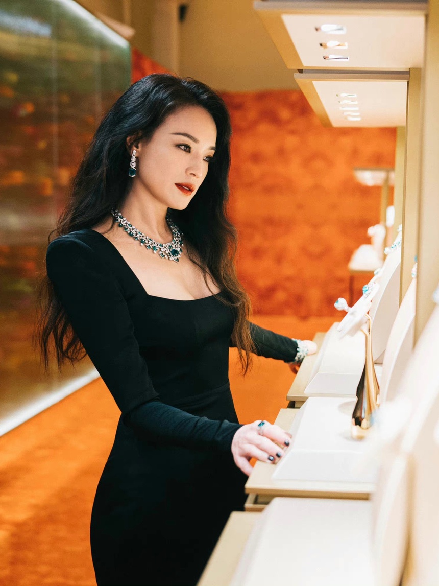 10 diễn viên Trung Quốc yêu thích ở thị trường quốc tế: Dương Dương vượt mặt Củng Lợi, Địch Lệ Nhiệt Ba cũng góp mặt - Ảnh 4.