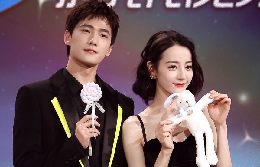 10 diễn viên Hoa ngữ hot nhất thế giới 2022: Nhiệt Ba tái ngộ ‘tình tin đồn’, Vương Hạc Đệ và dàn sao trẻ bị chỉ trích - Ảnh 3. 10 diễn viên Hoa ngữ hot nhất thế giới 2022: Nhiệt Ba tái ngộ ‘tình tin đồn’, Vương Hạc Đệ và dàn sao trẻ bị chỉ trích - Ảnh 3.