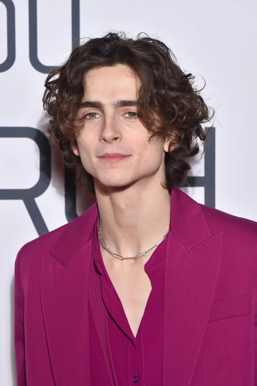 5 cậu ấm cô chiêu sinh ra "ngậm thìa vàng", được hưởng đặc quyền không phải ai cũng có - Ảnh 5.