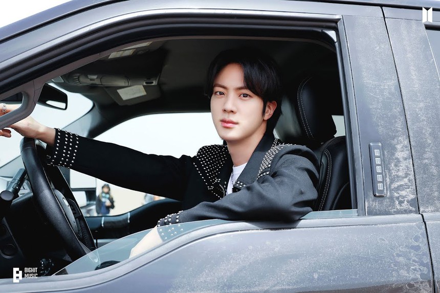 Big Hit tung ảnh cực phẩm mừng sinh nhật Jin BTS - Ảnh 16.