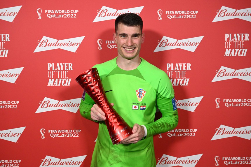 Thủ môn Croatia lập kỷ lục vô tiền khoáng hậu ở World Cup sau khi cản 11m - Ảnh 3.