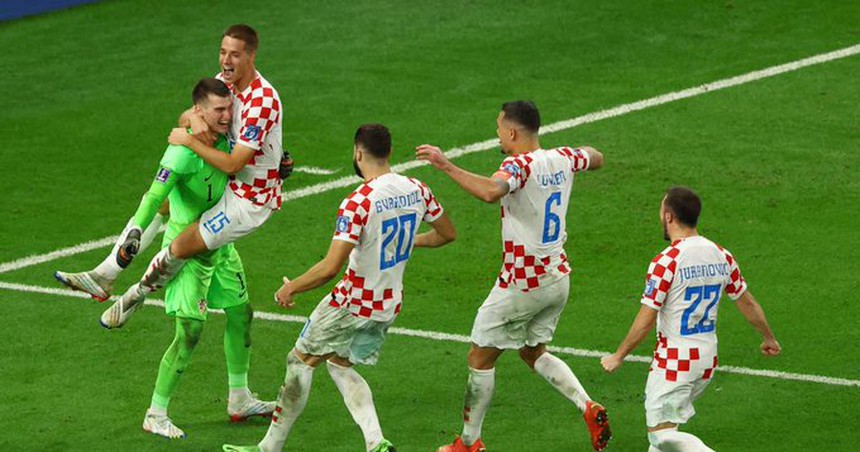 Livakovic: Chuyên gia cản phá penalty của Croatia - Ảnh 3. Livakovic: Chuyên gia cản phá penalty của Croatia - Ảnh 3.