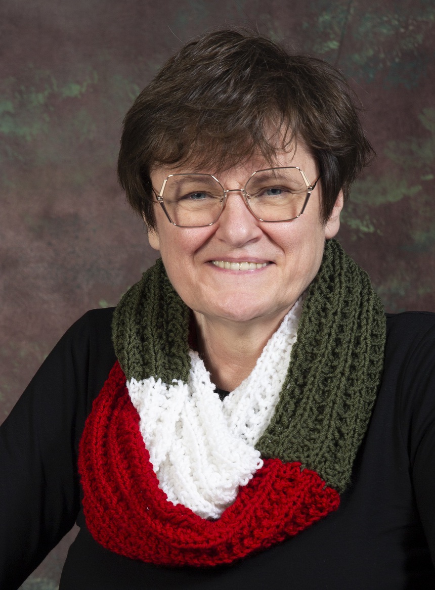 Tiến sĩ Katalin Kariko: "Từ VinFuture, các nhà khoa học thế giới đã hiểu hơn về một Việt Nam đang mạnh mẽ vươn ra quốc tế" - Ảnh 2. Tiến sĩ Katalin Kariko: "Từ VinFuture, các nhà khoa học thế giới đã hiểu hơn về một Việt Nam đang mạnh mẽ vươn ra quốc tế" - Ảnh 2.