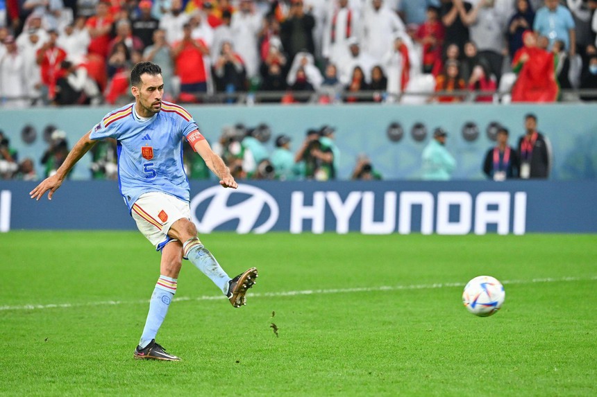 Tây Ban Nha tập đá 1000 quả phạt đền nhưng không đánh bại được Ma rốc - Ảnh 3.