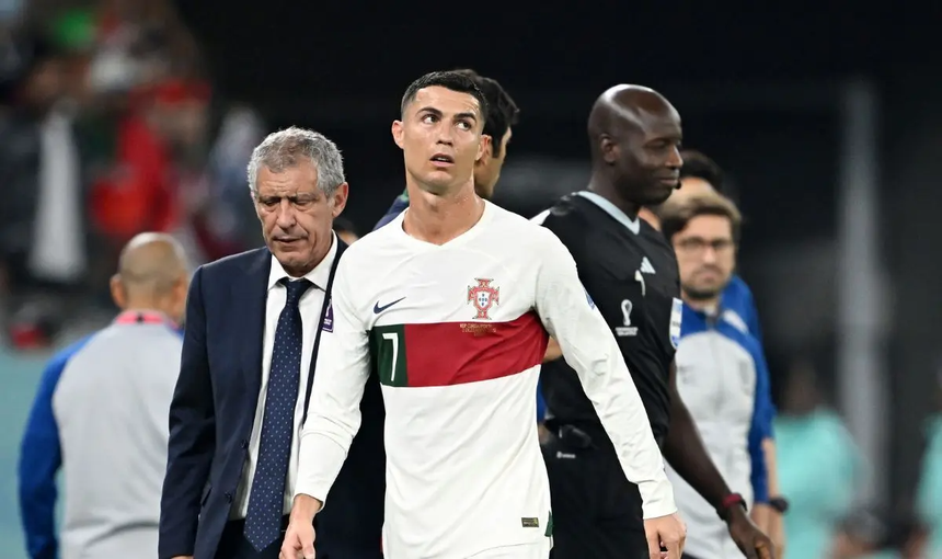 Tin nóng World Cup hôm nay 6/12: Chủ tịch LĐBĐ Uruguay chỉ trích Ronaldo - Ảnh 2. Tin nóng World Cup hôm nay 6/12: Chủ tịch LĐBĐ Uruguay chỉ trích Ronaldo - Ảnh 2.