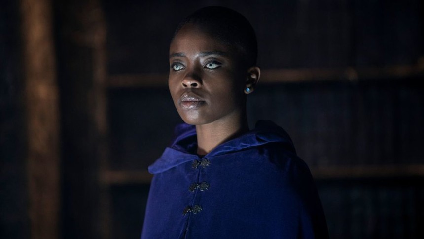 'Wednesday' - phim "học đường" đen tối được cả thế giới tung hô, nữ chính như Conan đi đến đâu có án mạng tới đó - Ảnh 7.