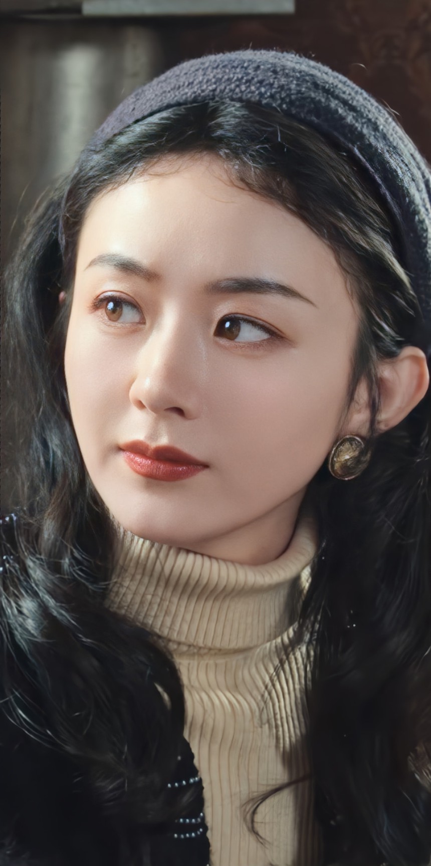 Dương Mịch và Triệu Lệ Dĩnh cùng tái xuất: Người được khen nức nở, kẻ bị chê già xấu vẫn cưa sừng làm nghé - Ảnh 5.