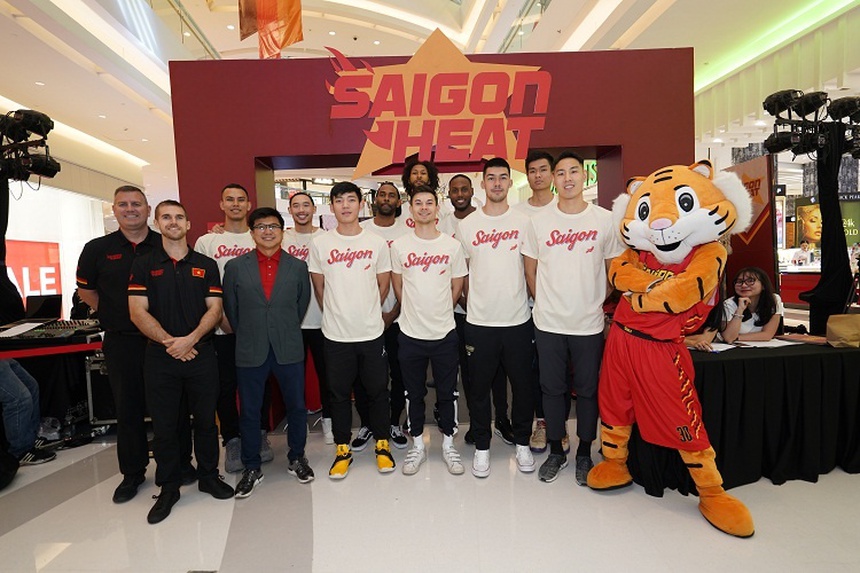 Chiến dịch "Redeem Saigon Heat" của HLV Matt van Pelt tại ABL 2023 - Ảnh 1.