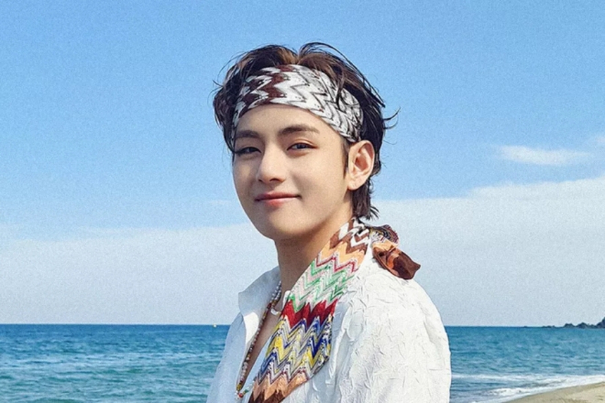 V BTS đang dấn thân sang điện ảnh? - Ảnh 4. V BTS đang dấn thân sang điện ảnh? - Ảnh 4.