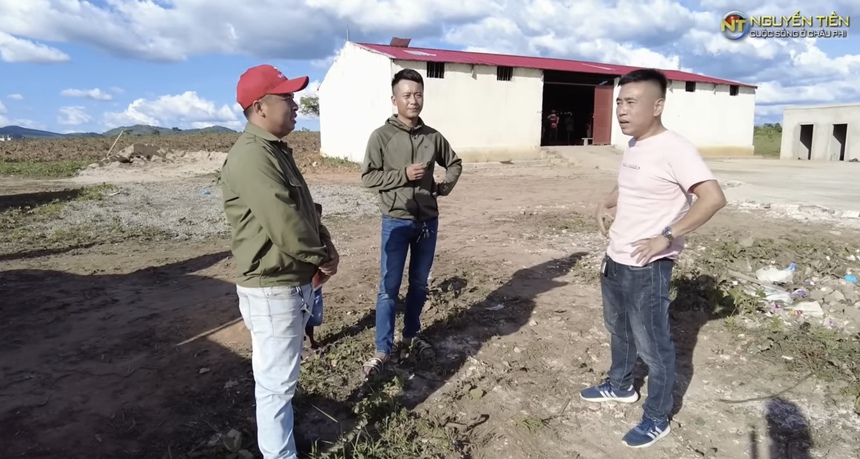 Trang trại ngày càng bội thu, Quang Linh Vlogs bất ngờ gặp phải sự cố nghiêm trọng gây mất niềm tin - Ảnh 4.