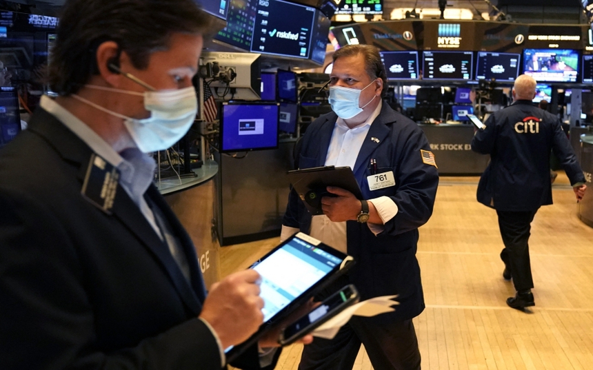 Thị trường chứng khoán Phố Wall tiếp tục đi xuống phiên 6/12 - Ảnh 1. Thị trường chứng khoán Phố Wall tiếp tục đi xuống phiên 6/12 - Ảnh 1.