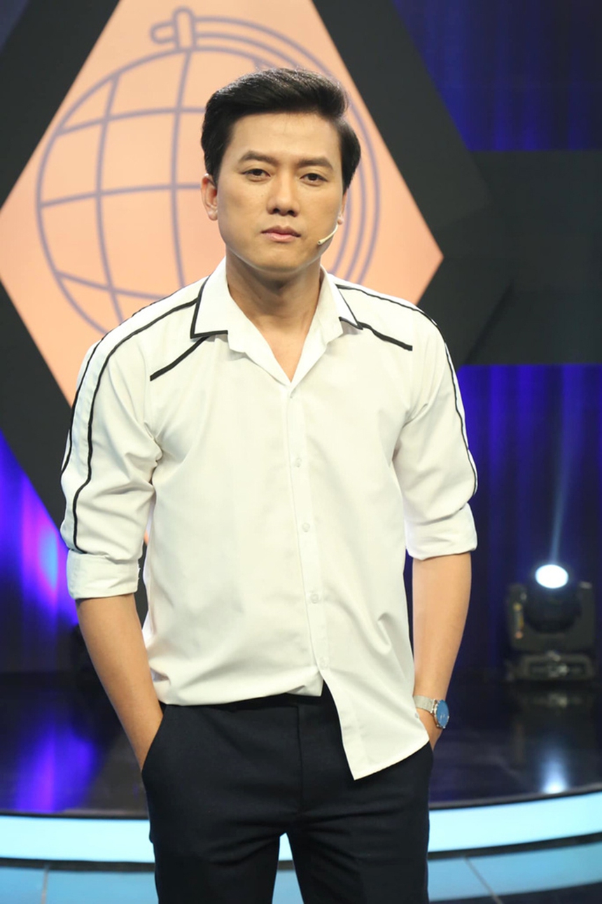 Nghệ sĩ với World Cup: Dù bận rộn, nhiều nghệ sĩ Việt vẫn thức cùng bóng đá - Ảnh 3.