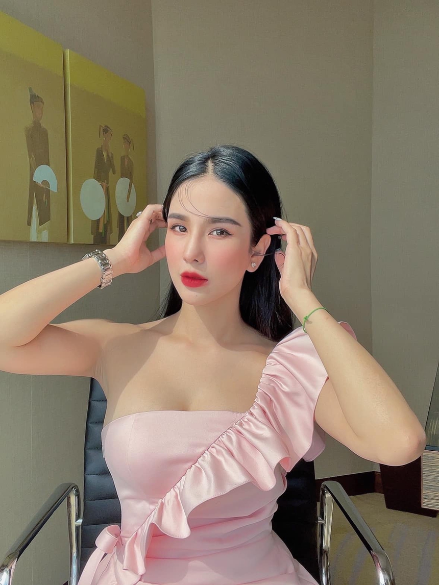 Diệp Lâm Anh sau khi mất quyền nuôi con trai: Lao vào dọn dẹp nhà, biết ơn vì điều này  - Ảnh 3.