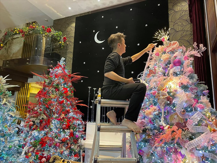Những sao Việt 'chi bạo' trang trí nhà mùa Noel  - Ảnh 2.