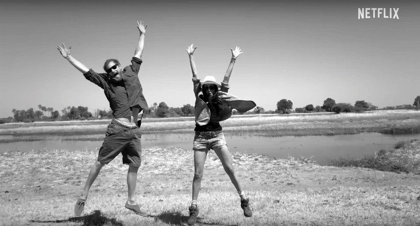 Vợ chồng vương tử Harry bị nghi "diễn sâu" ở phim riêng, loạt ảnh thân mật cũng là dàn dựng - Ảnh 3.