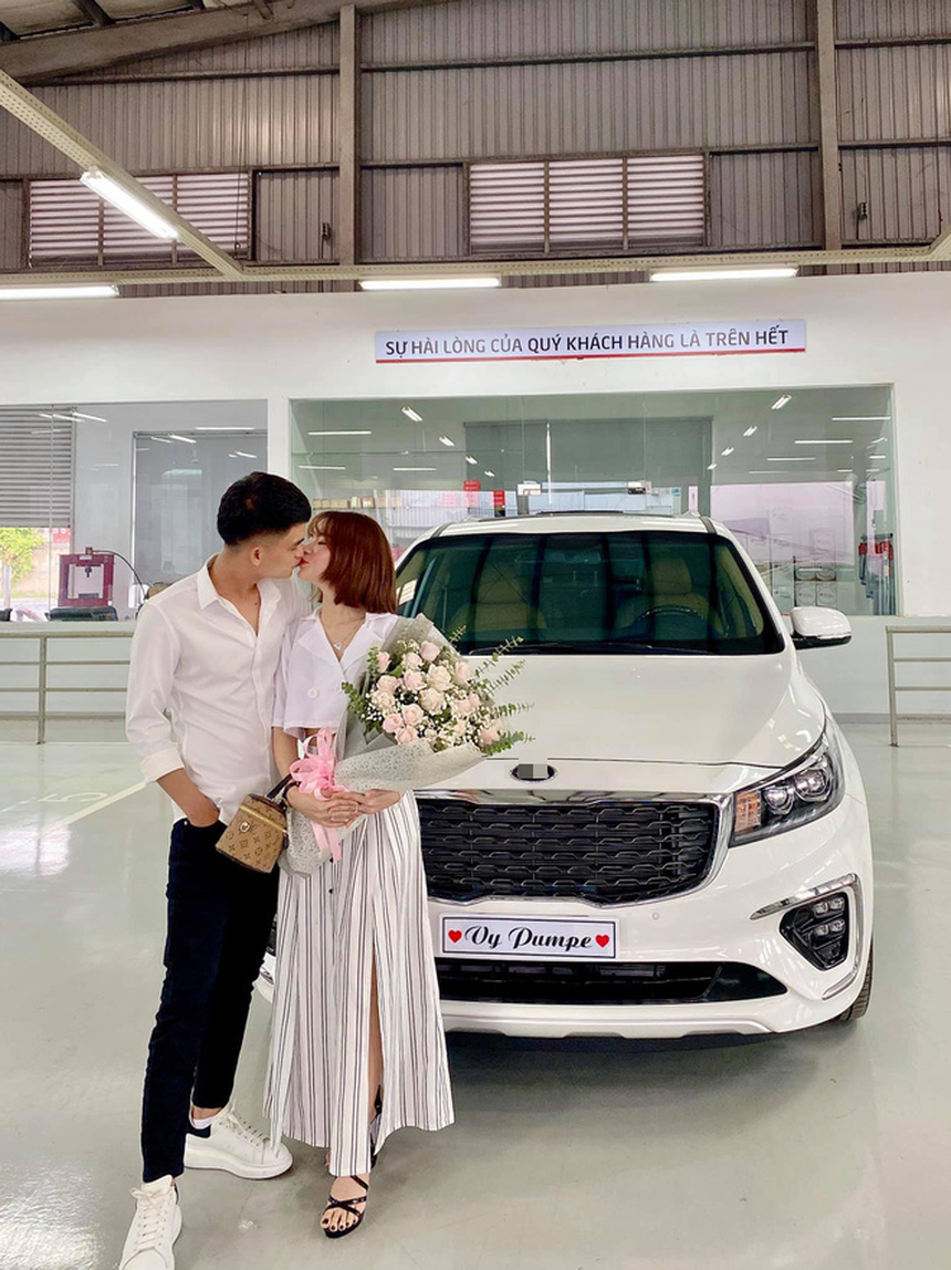 Sao nam từng bị đồn ở biệt thự 50 tỷ: Sở hữu tài sản 'không phải dạng vừa', nhìn nhà ở quê mới choáng  - Ảnh 10.