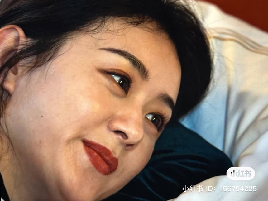 Dàn nhân vật phim Hoa ngữ lộ mặt mộc 2022: Triệu Lệ Dĩnh - Trần Phi Vũ có khuyết điểm nhưng vẫn rạng ngời - Ảnh 2.