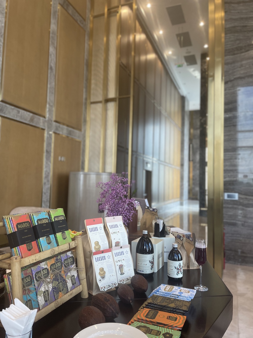 Giữa trung tâm Sài Gòn, có một nơi được ví là “thiên đường trên mây”: Tuyệt đỉnh phù hoa được giới nhà giàu thường xuyên lui tới    - Ảnh 5.