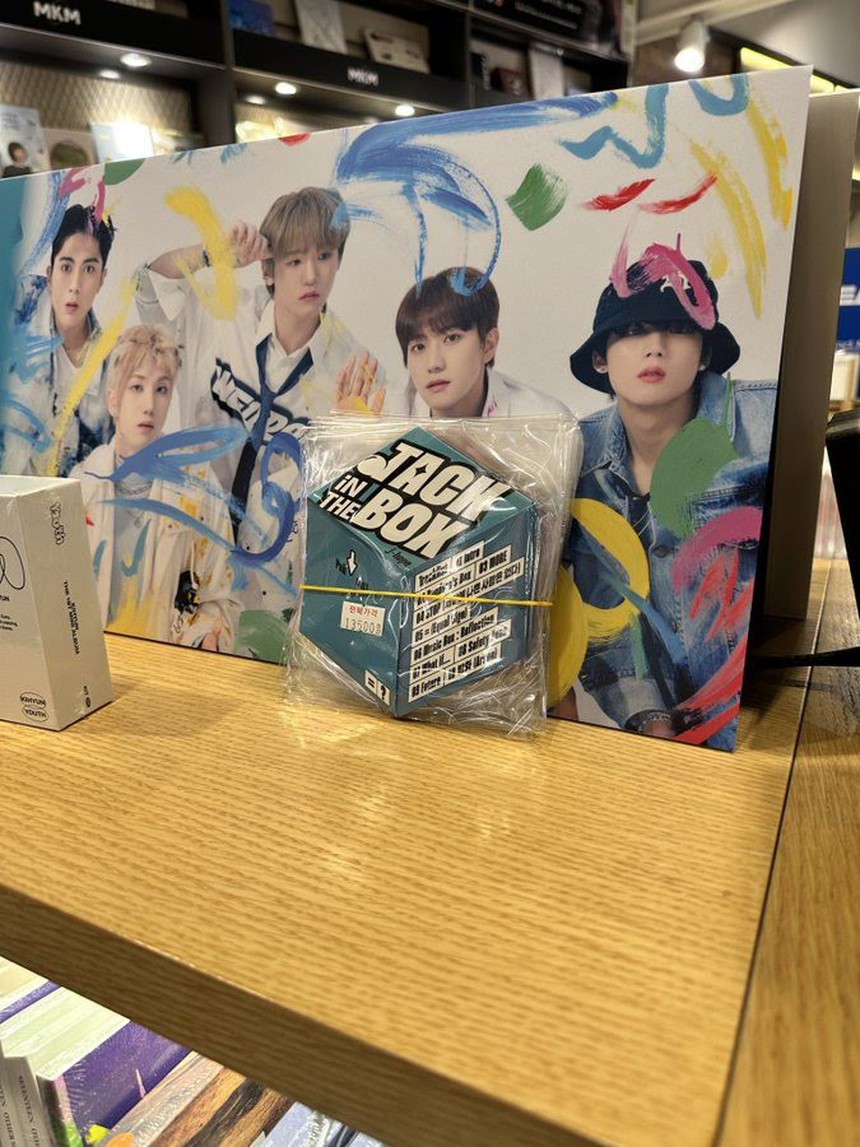 Báo giới vào cuộc sau khi ARMY tố HYBE ngược đãi J-Hope BTS - Ảnh 5. Báo giới vào cuộc sau khi ARMY tố HYBE ngược đãi J-Hope BTS - Ảnh 5.