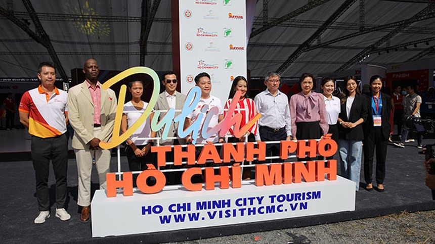 Khai hội Marathon Quốc tế TP.HCM 2022      - Ảnh 1.