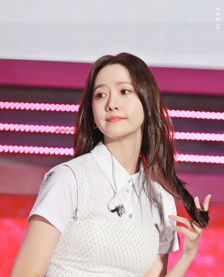 Tăng 8kg, YoonA SNSD thăng hạng nhan sắc - Ảnh 1.