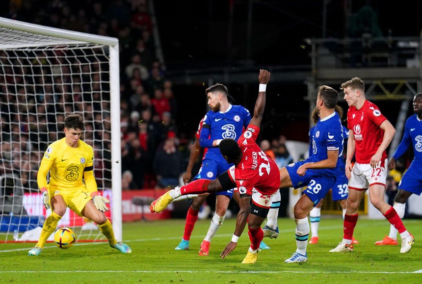 Kết quả bóng đá Nottingham 1-1 Chelsea: Bế tắc ngày đầu năm - Ảnh 2.