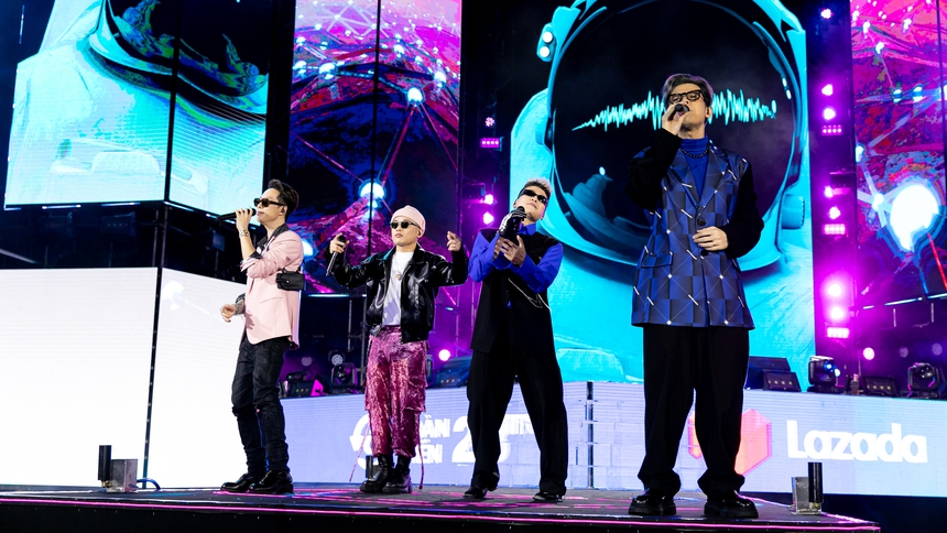 Mỹ Tâm gây choáng ngợp với thần thái "Nữ hoàng", Thùy Tiên biến sân khấu countdown thành sàn catwalk cực hot - Ảnh 6.