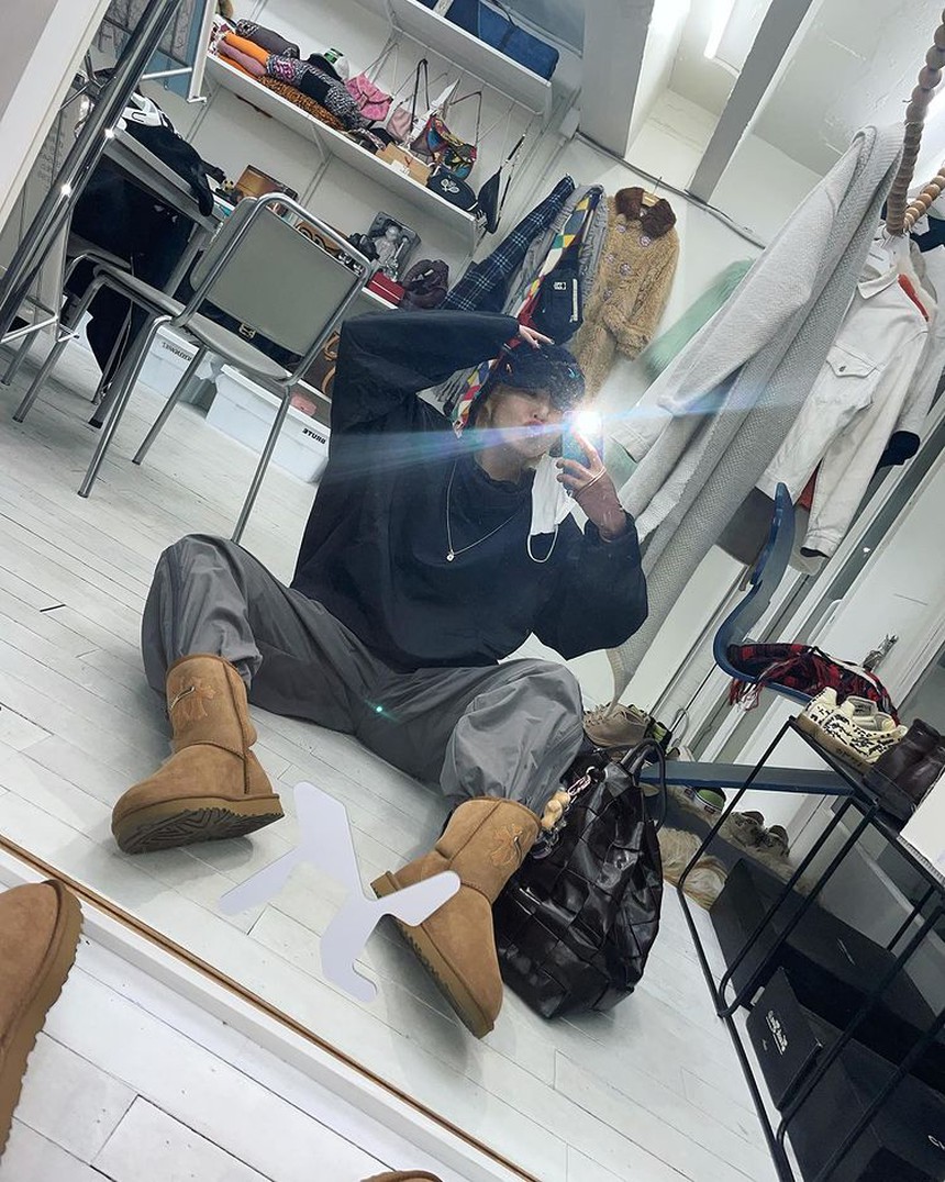 Hyuna bất ngờ đổi kiểu tóc, fan nháo nhào vì trông nàng chẳng khác gì 'tình cũ' cả! - Ảnh 2.