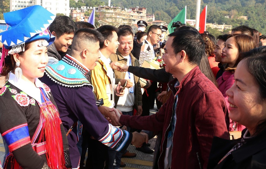 'Đón đầu' khách du lịch Trung Quốc: Cần nhanh nhưng phải an toàn - Ảnh 2.